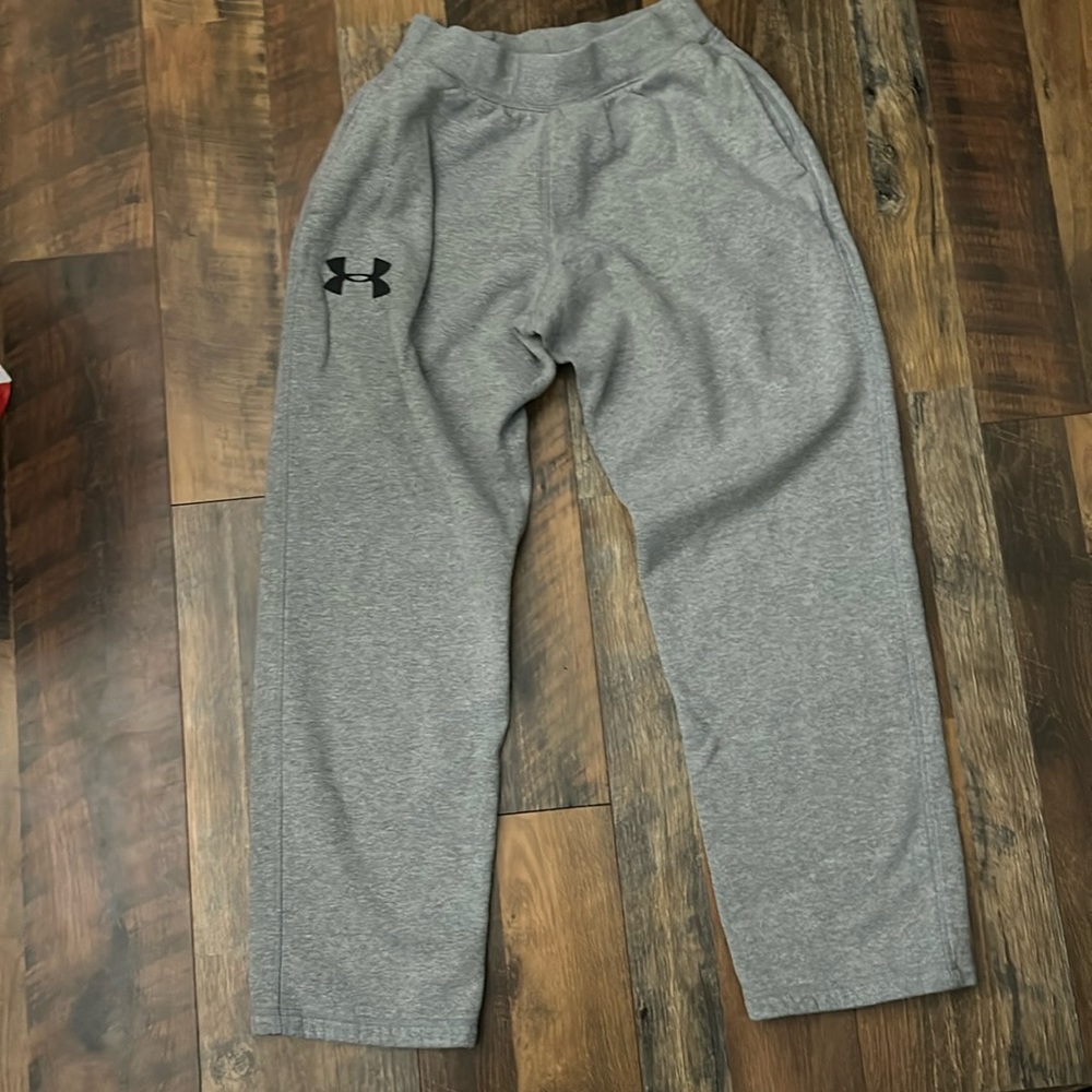 Men’s Under Armour Sweatpants (Small)